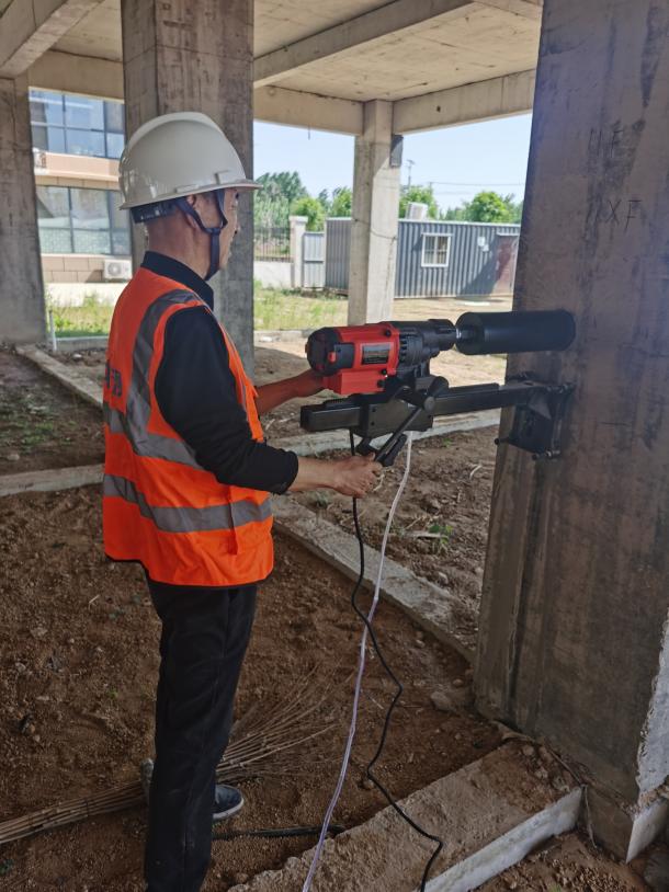 混凝土強(qiáng)度鉆芯檢測